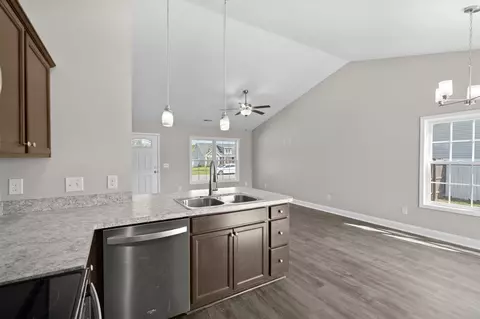 Kitchen - 100 Pumpkin Ash Loop, Conway, SC 29527 photo 6 of 6