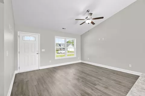 Living - 100 Pumpkin Ash Loop, Conway, SC 29527 photo 2 of 4
