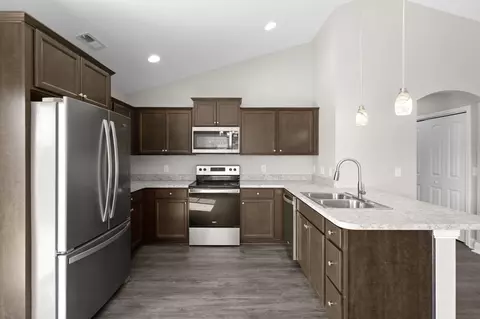 Kitchen - 100 Pumpkin Ash Loop, Conway, SC 29527 photo 3 of 6