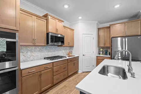 Kitchen - 843 Cascade Loop, Little River, SC 29566 photo 4 of 6