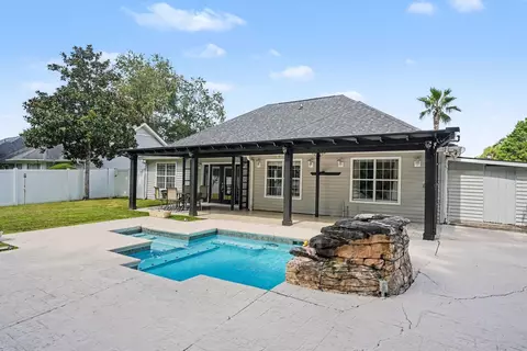 330 Pilothouse Dr, Myrtle Beach, SC 29577
