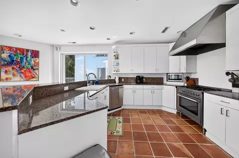Kitchen - 377 Dune Oaks Dr, Georgetown, SC 29440 photo 1 of 3