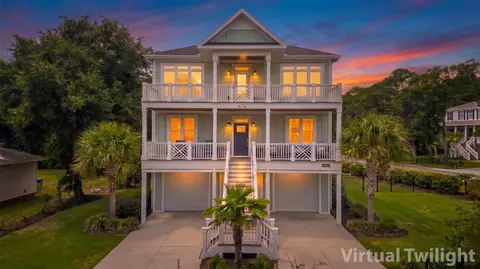 213 6th Ave N, North Myrtle Beach, SC 29582
