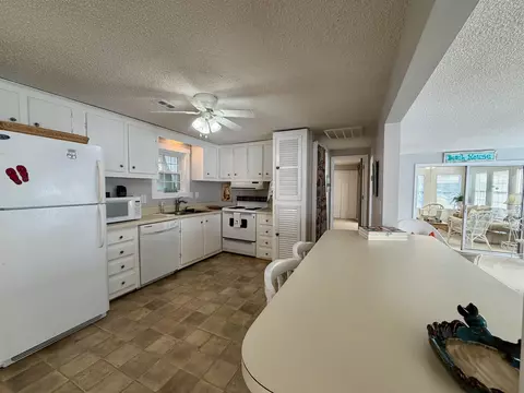 2014 Lark Dr, Surfside Beach, SC 29575 photo 9