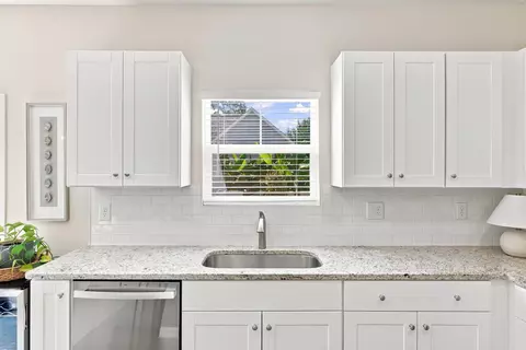 Kitchen - 175 Marsh Deer Pl, Surfside Beach, SC 29575 photo 4 of 4