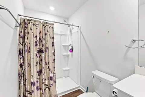 Bath - 171 Warner Crossing Way, Loris, SC 29569 photo 3 of 4