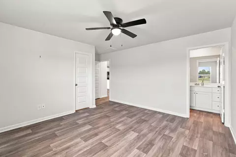 Bedroom - 171 Warner Crossing Way, Loris, SC 29569 photo 4 of 9