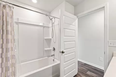 Bath - 171 Warner Crossing Way, Loris, SC 29569 photo 1 of 4