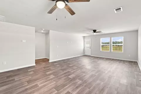 Living - 171 Warner Crossing Way, Loris, SC 29569 photo 4 of 4