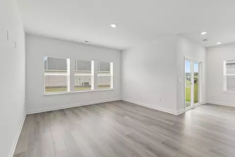 Living - 4141 Generations Cir NW, Ash, NC 28420 photo 4 of 7