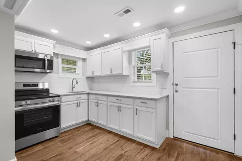 Kitchen - 817 Simmons St, Marion, SC 29571 photo 1 of 1