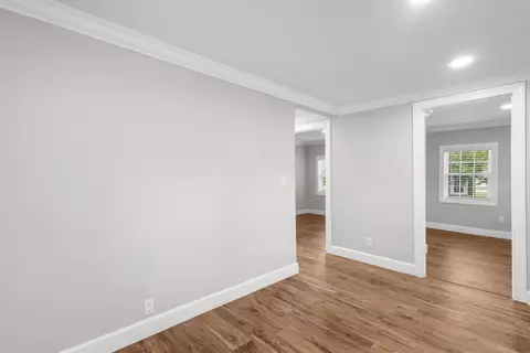 Entry Way - 817 Simmons St, Marion, SC 29571 photo 1 of 3