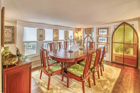 Dining - 313 Front St, Georgetown, SC 29440 photo 1 of 4