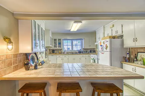 Kitchen - 313 Front St, Georgetown, SC 29440 photo 3 of 4