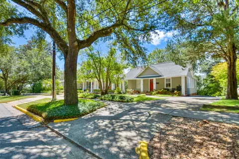 Exterior - 313 Front St, Georgetown, SC 29440 photo 10 of 12