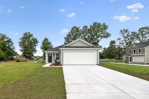 Exterior - 501 Shallow Valley Dr, Longs, SC 29568 photo 4 of 8