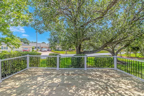 Exterior - 1124 Plantation Dr, Surfside Beach, SC 29575 photo 4 of 5