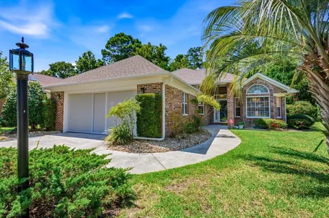 1013 Swan Lake Dr, North Myrtle Beach, SC 29582