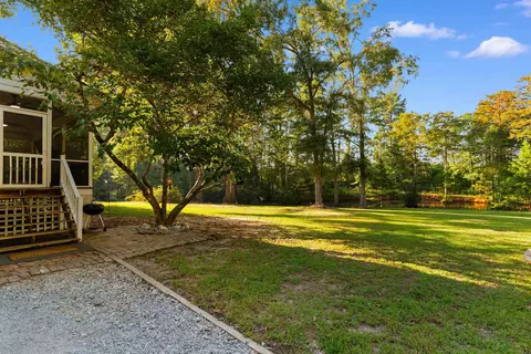 Exterior - 160 Comanche Dr, Georgetown, SC 29440 photo 7 of 10