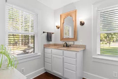 Bath - 160 Comanche Dr, Georgetown, SC 29440 photo 1 of 6