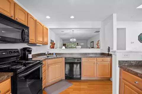 Kitchen - 1022 Williston Loop #1022, Murrells Inlet, SC 29576 photo 3 of 3