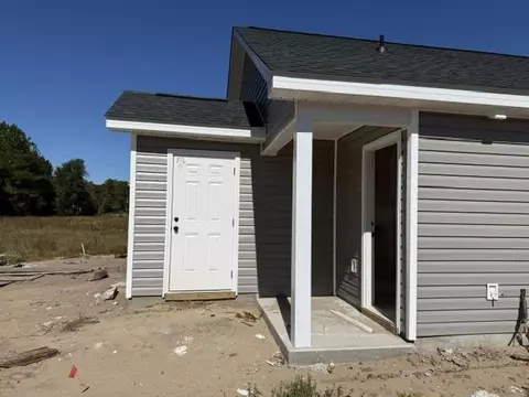 Exterior - 1272 Blue Moon Dr, Loris, SC 29569 photo 1 of 7
