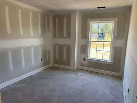 Bedroom - 1272 Blue Moon Dr, Loris, SC 29569 photo 1 of 6