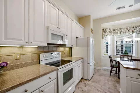 Kitchen - 54 Saltwind Loop, Murrells Inlet, SC 29576 photo 2 of 6