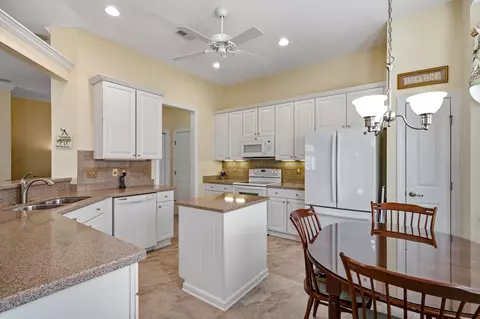 Kitchen - 54 Saltwind Loop, Murrells Inlet, SC 29576 photo 4 of 6