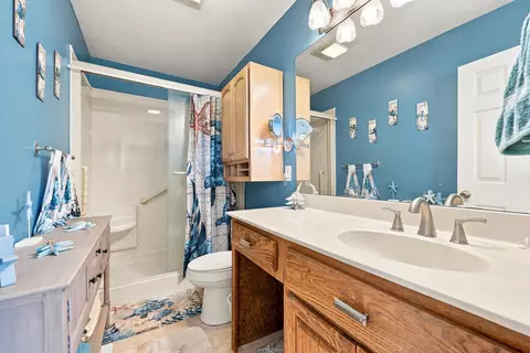 Bath - 4394 Triangle St, Loris, SC 29569 photo 1 of 2