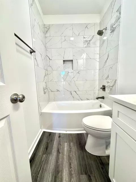 Bath - 107 Blanche St, Chadbourn, NC 28431 photo 5 of 6