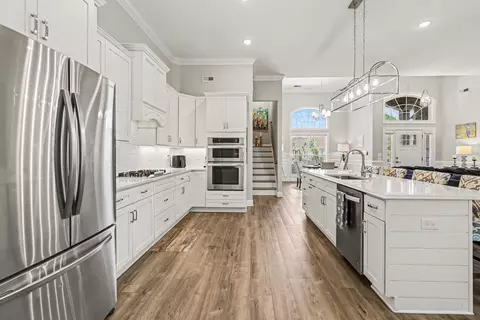 Kitchen - 17 Springtime Ct, Murrells Inlet, SC 29576 photo 2 of 3