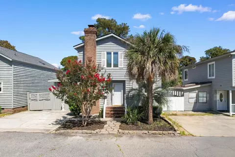2707 Hillside Dr S, North Myrtle Beach, SC 29582