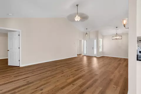Living - 336 Lynco Ln, Surfside Beach, SC 29575 photo 6 of 8