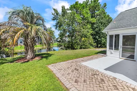 Exterior - 336 Lynco Ln, Surfside Beach, SC 29575 photo 3 of 8