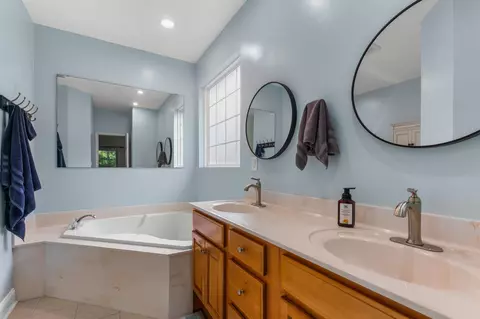 Bath - 169 Foxpath Loop, Myrtle Beach, SC 29588 photo 1 of 5