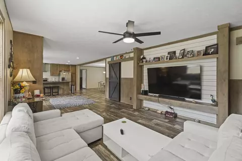 85 Fyffe Ct, Georgetown, SC 29440 photo 2
