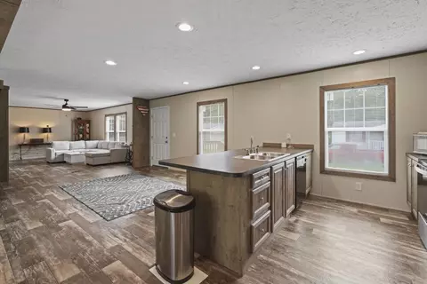 85 Fyffe Ct, Georgetown, SC 29440 photo 5