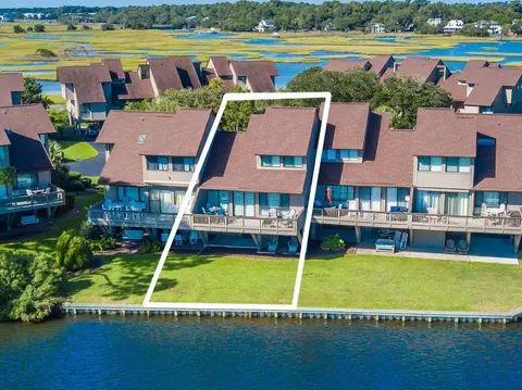 52 Lakeview Cir #98, Pawleys Island, SC 29585