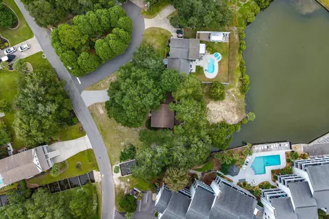 View/Area - 313 N Oak Dr, Surfside Beach, SC 29575 photo 7 of 7