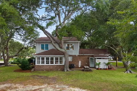 Exterior - 313 N Oak Dr, Surfside Beach, SC 29575 photo 4 of 10