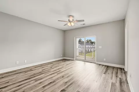Living - 340 Kiskadee Loop #F, Conway, SC 29526 photo 3 of 4