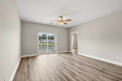Living - 340 Kiskadee Loop #F, Conway, SC 29526 photo 4 of 4