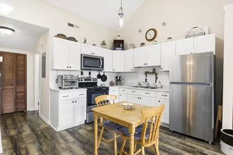 Kitchen - 1850 Colony Dr #3-E, Surfside Beach, SC 29575 photo 1 of 4