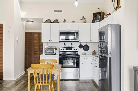 Kitchen - 1850 Colony Dr #3-E, Surfside Beach, SC 29575 photo 3 of 4