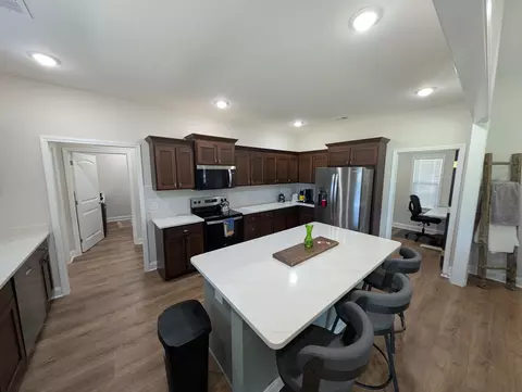 Kitchen - 1174 Justice Loop, Loris, SC 29569 photo 2 of 3