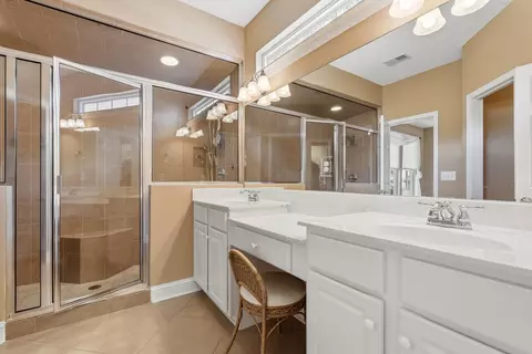 Bath - 241 Wedgefield Dr, Conway, SC 29526 photo 2 of 3