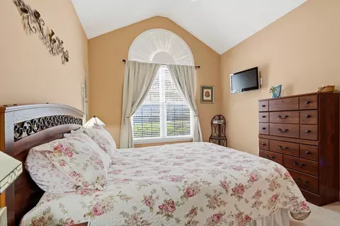 Bedroom - 241 Wedgefield Dr, Conway, SC 29526 photo 10 of 11