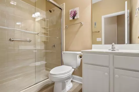 Bath - 241 Wedgefield Dr, Conway, SC 29526 photo 3 of 3