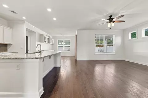 Living - 148 Bucky Loop, Murrells Inlet, SC 29576 photo 1 of 3